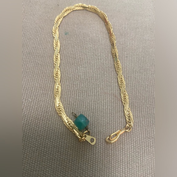 Gold Plated Twist Bracelet/ Anklet with Emerald Green Gemstone, New - Picture 3 of 7